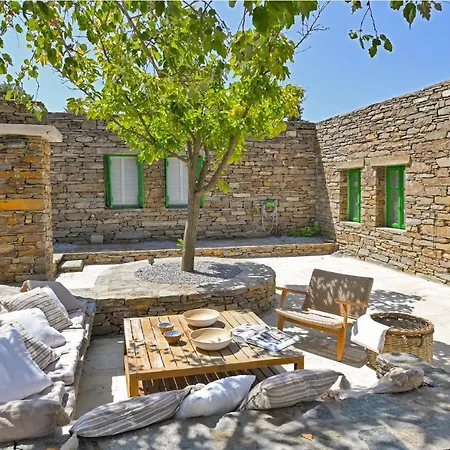 Luxurious Modern With A Fantastic Sea View